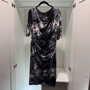 Connected Apparel Dress NEW NWT Sz 14 Black Floral Dress Knee Length 3/4 Sleeves